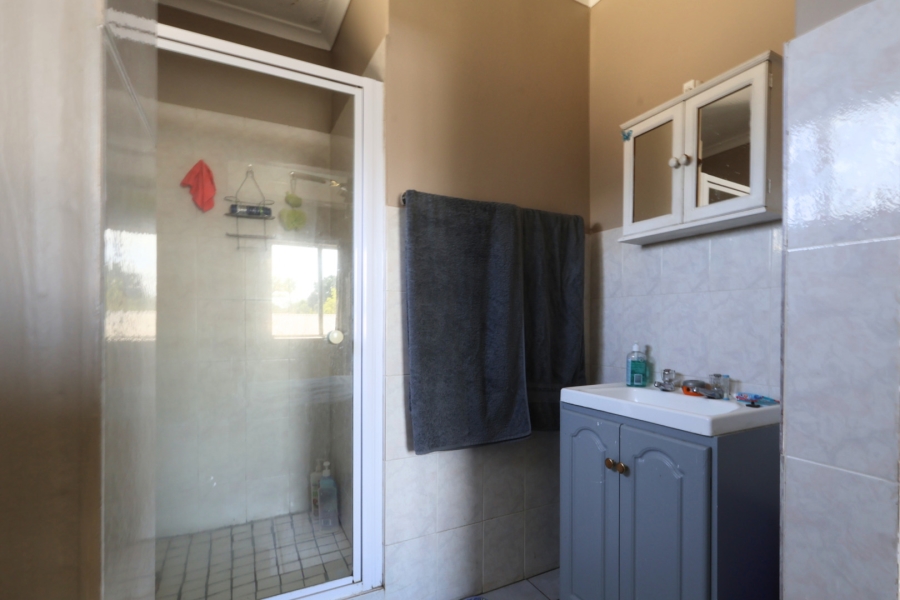 3 Bedroom Property for Sale in Lemoenkloof Western Cape